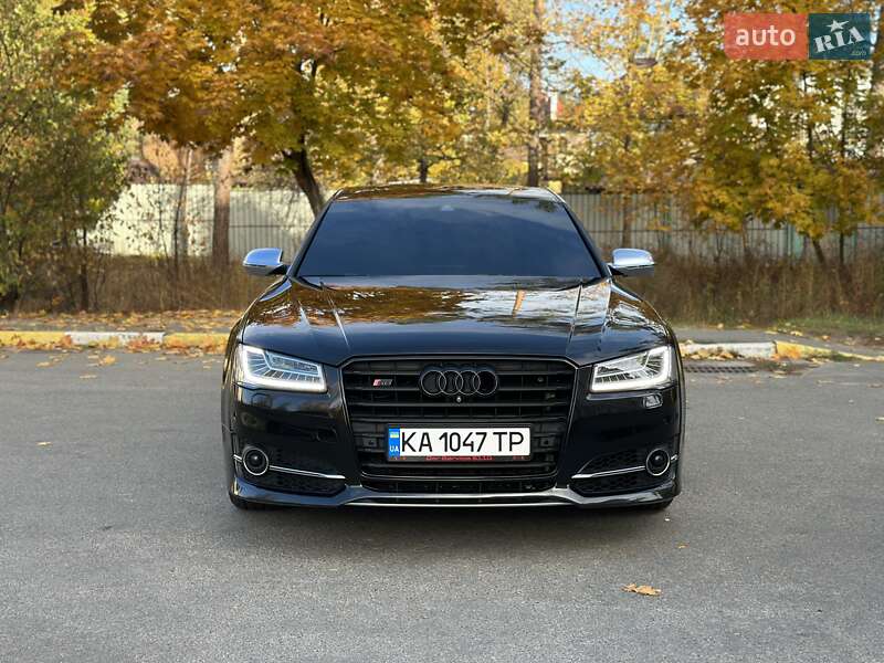 Audi A8 (2016)