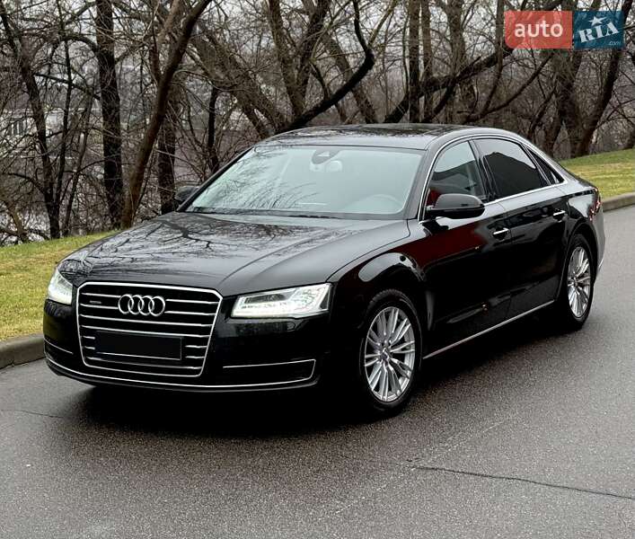 Audi A8 (2017)
