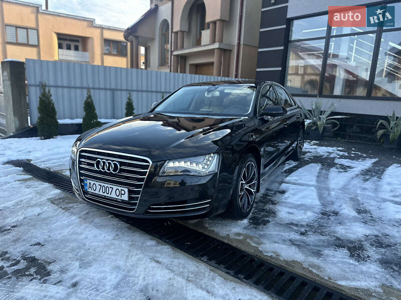 Audi A8 (2012)
