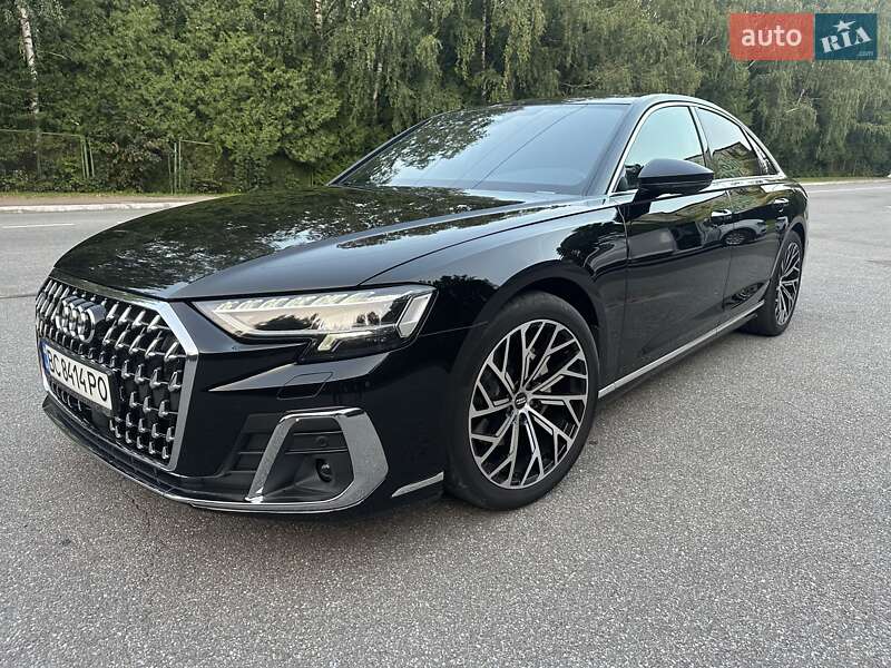 Audi A8 (2023)