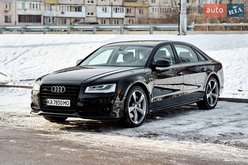 Audi A8 (2017)
