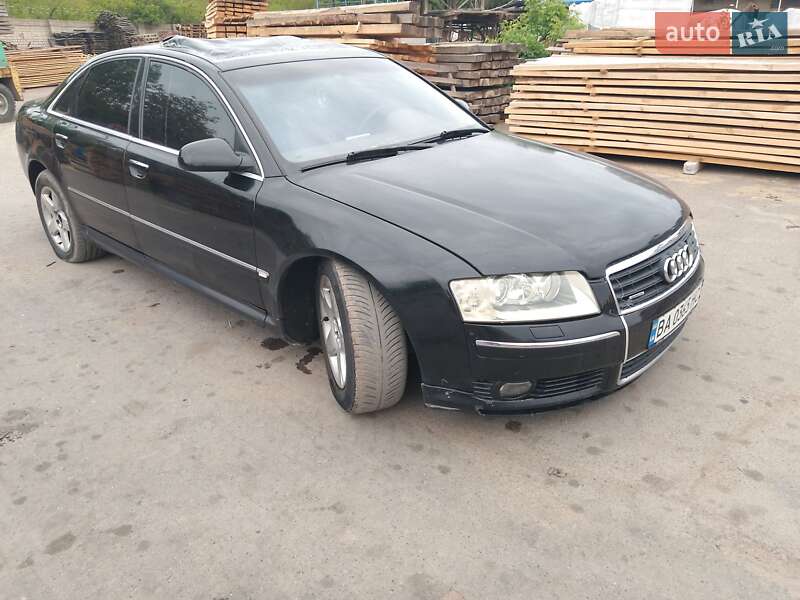 Audi A8 (2003)