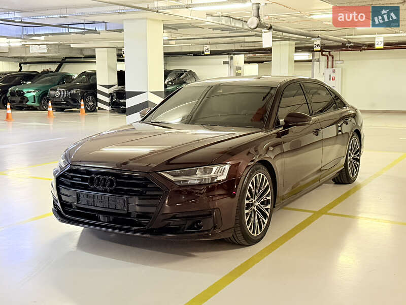 Audi A8 (2017)