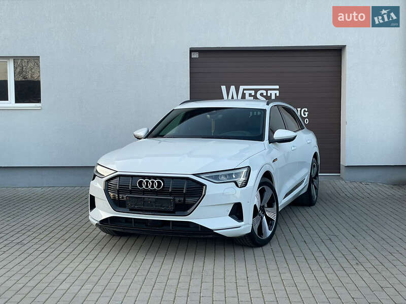 Audi E-tron (2019)
