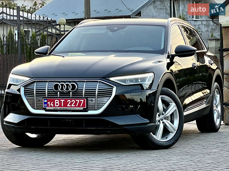 Audi E-tron (2019)