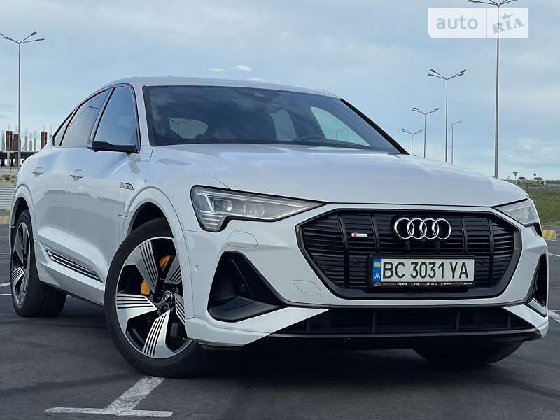 Audi E-tron (2020)