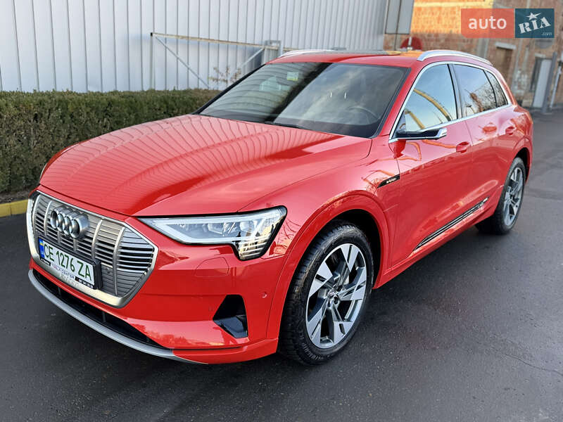 Audi E-tron (2019)