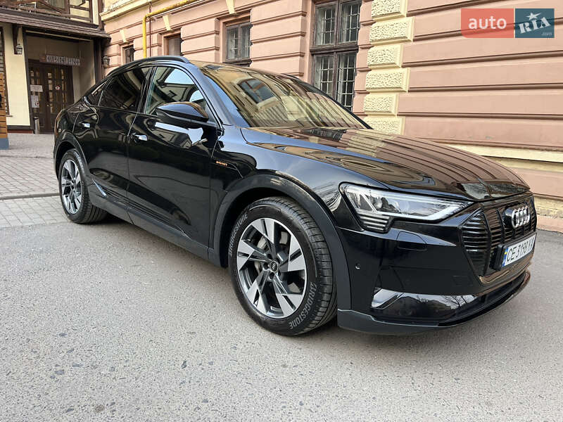 Audi E-tron (2022)