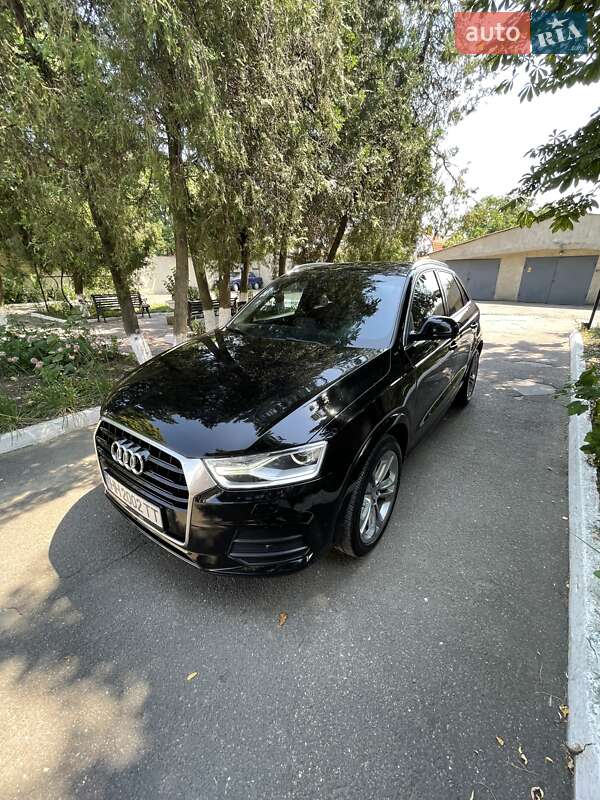 Audi Q3 (2015)