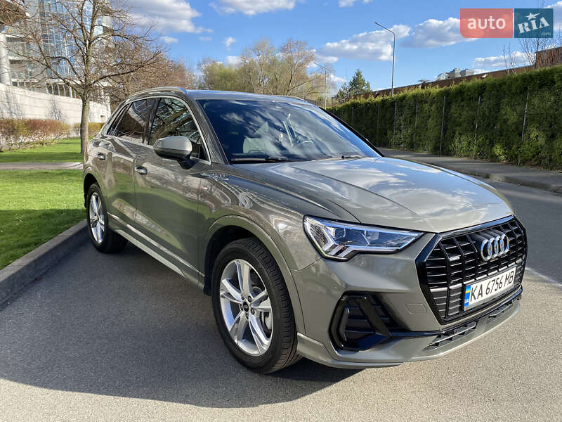 Audi Q3 (2021)