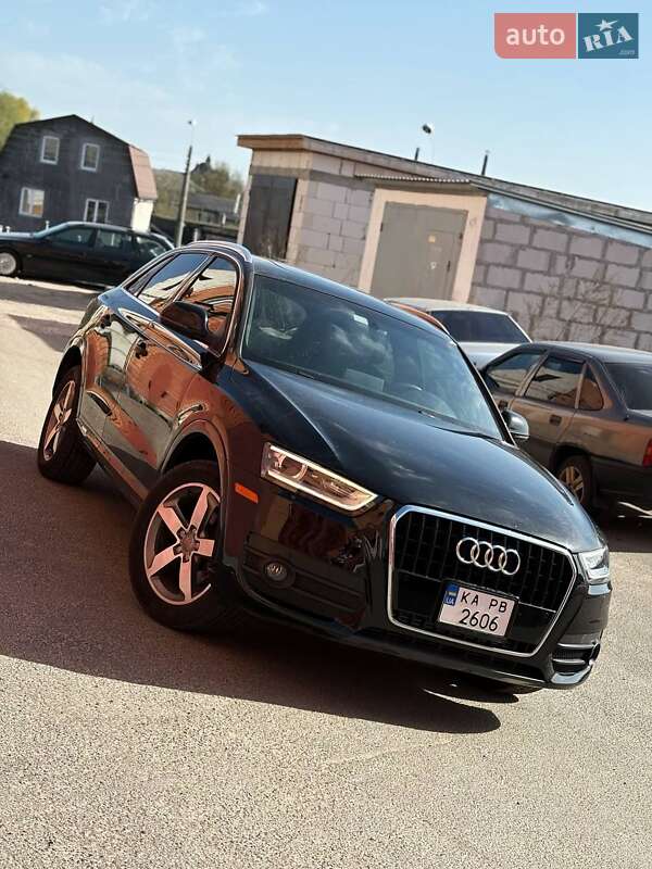 Audi Q3 (2015)