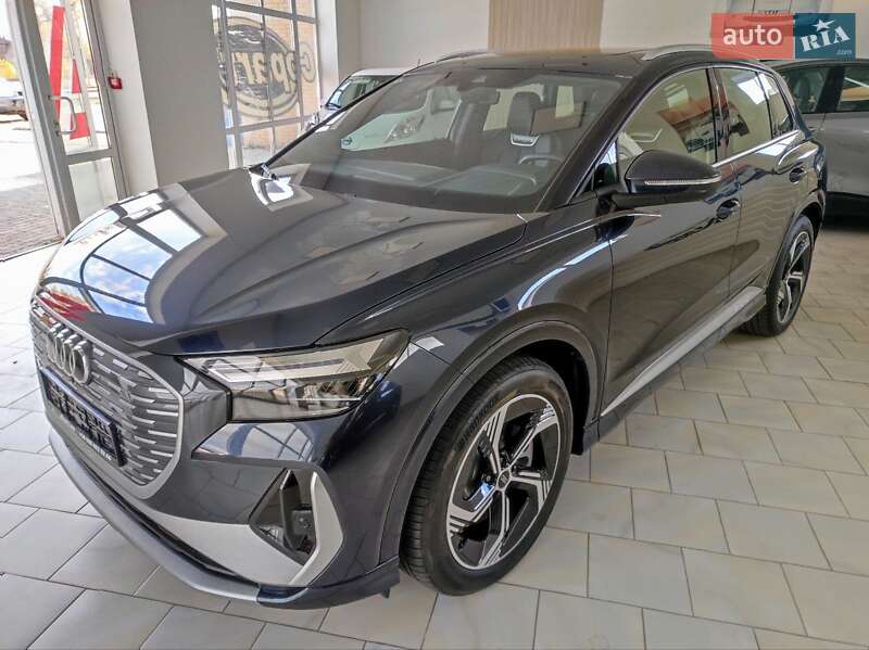 Audi Q4 e-tron (2024)