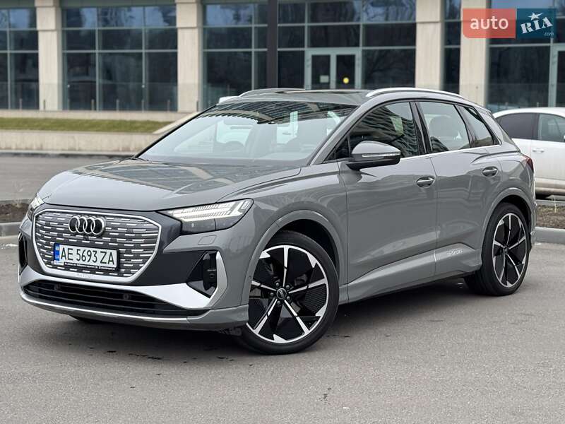 Audi Q4 e-tron (2022)