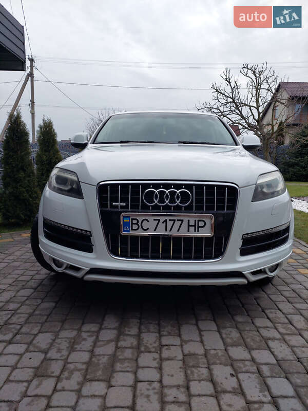 Audi Q7 (2012)