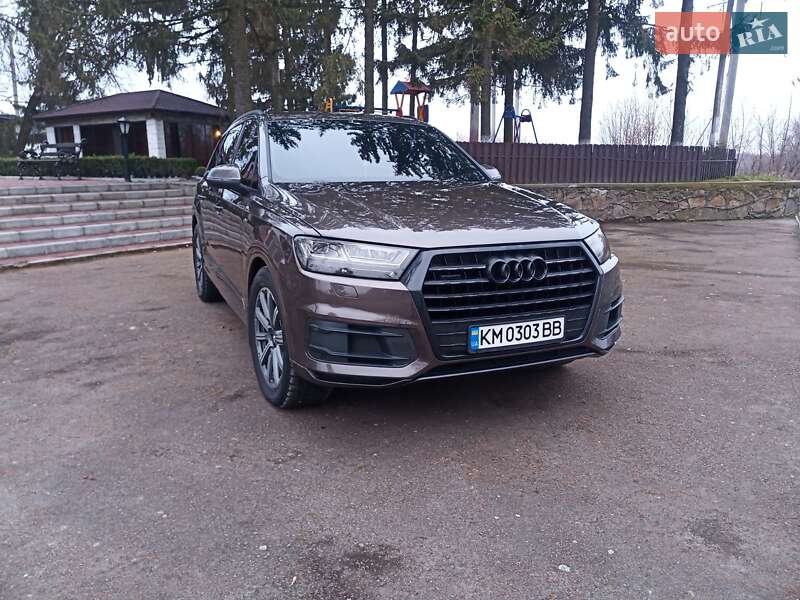 Audi Q7 (2018)