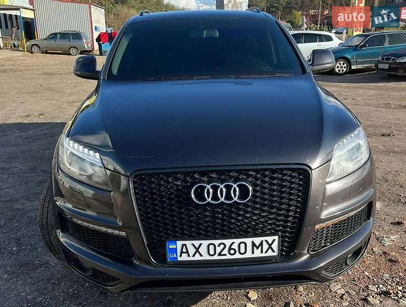 Audi Q7 (2013)