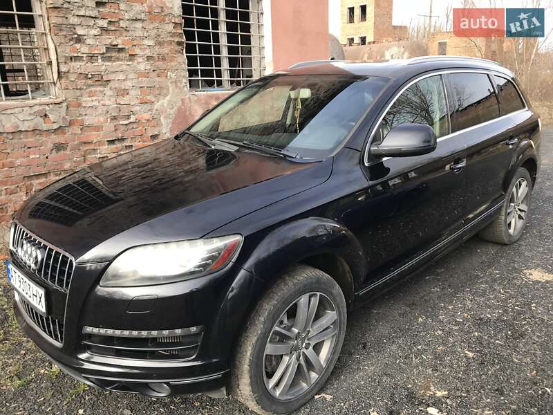 Audi Q7 (2011)