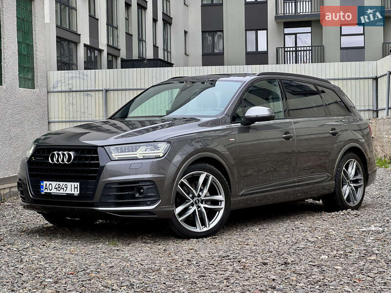 Audi Q7 (2018)