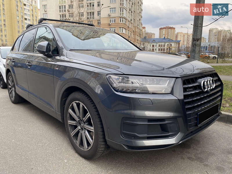 Audi Q7 (2019)