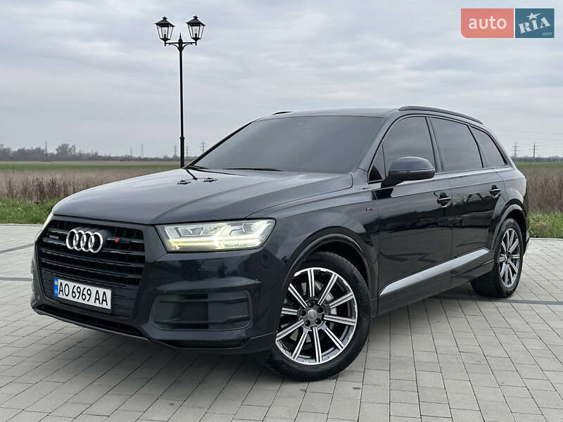 Audi Q7 (2015)