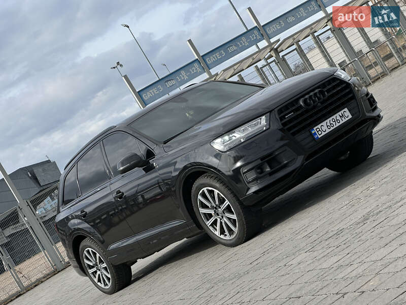 Audi Q7 (2016)