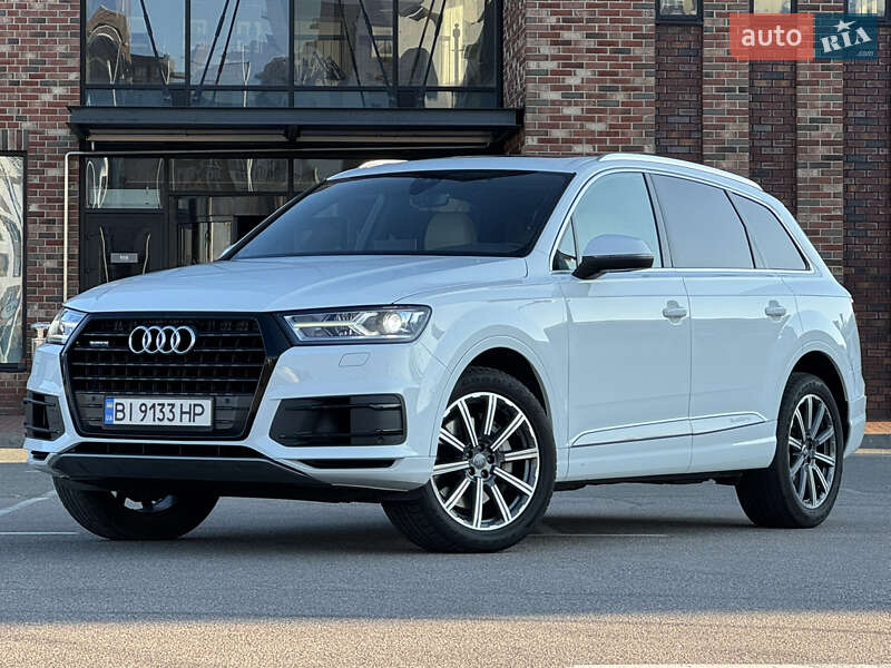 Audi Q7 (2016)