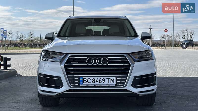 Audi Q7 (2016)