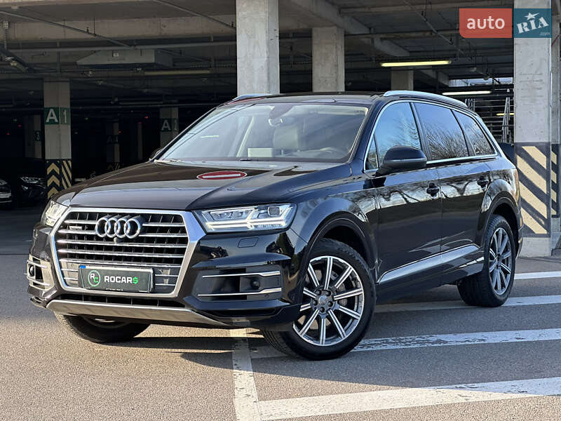 Audi Q7 (2017)