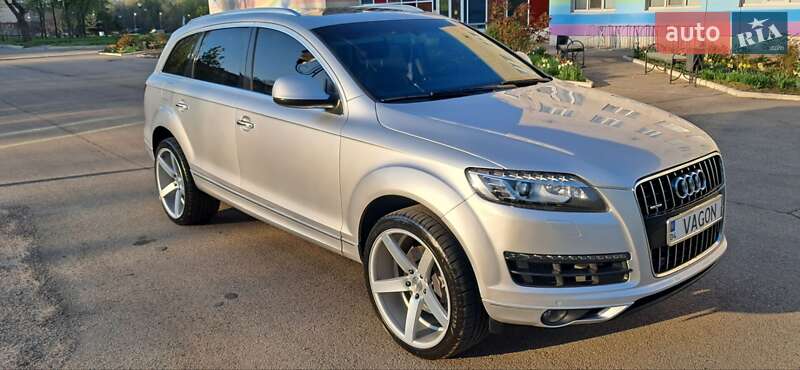 Audi Q7 (2010)