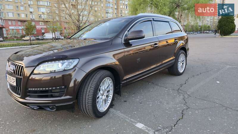 Audi Q7 (2013)