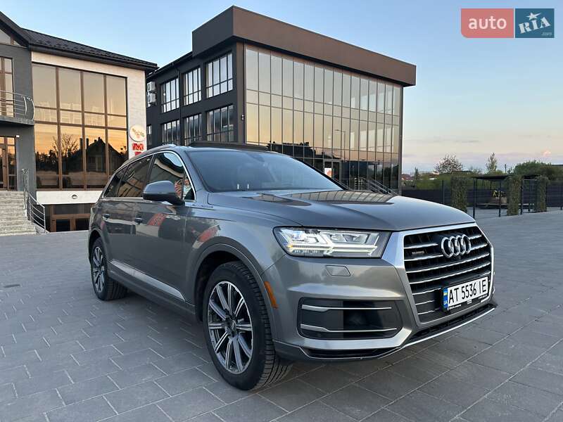 Audi Q7 (2016)
