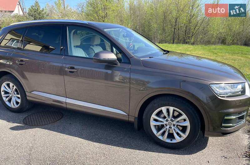 Audi Q7 (2018)