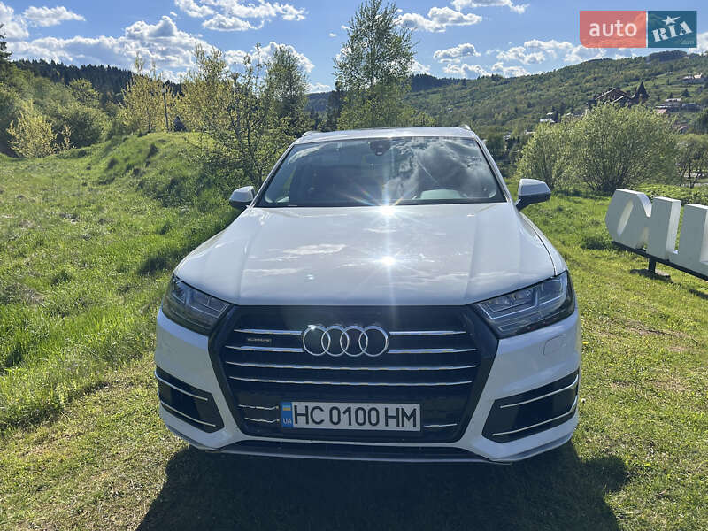 Audi Q7 (2019)
