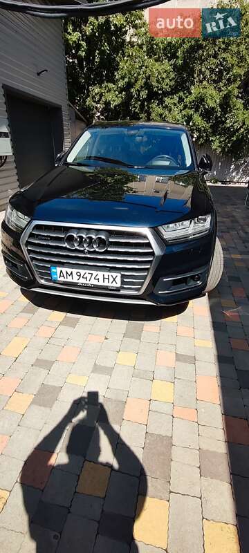 Audi Q7 (2017)