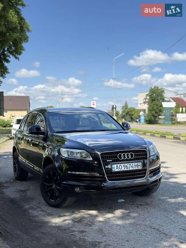 Audi Q7 (2006)