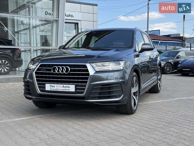 Audi Q7 (2015)