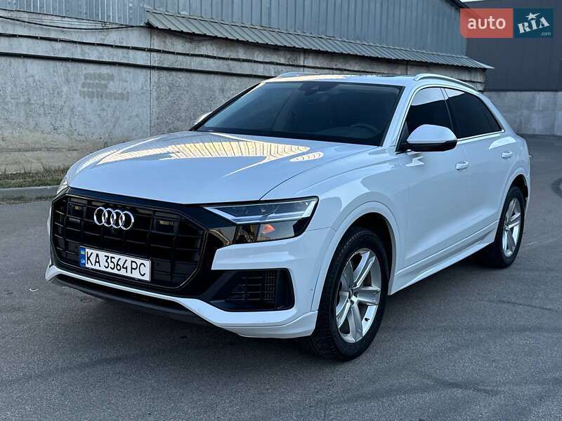 Audi Q8 (2018)
