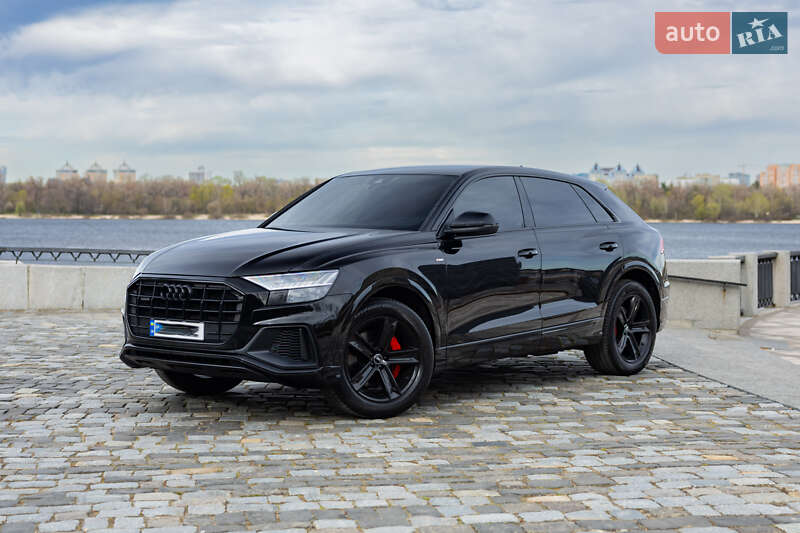 Audi Q8 (2018)