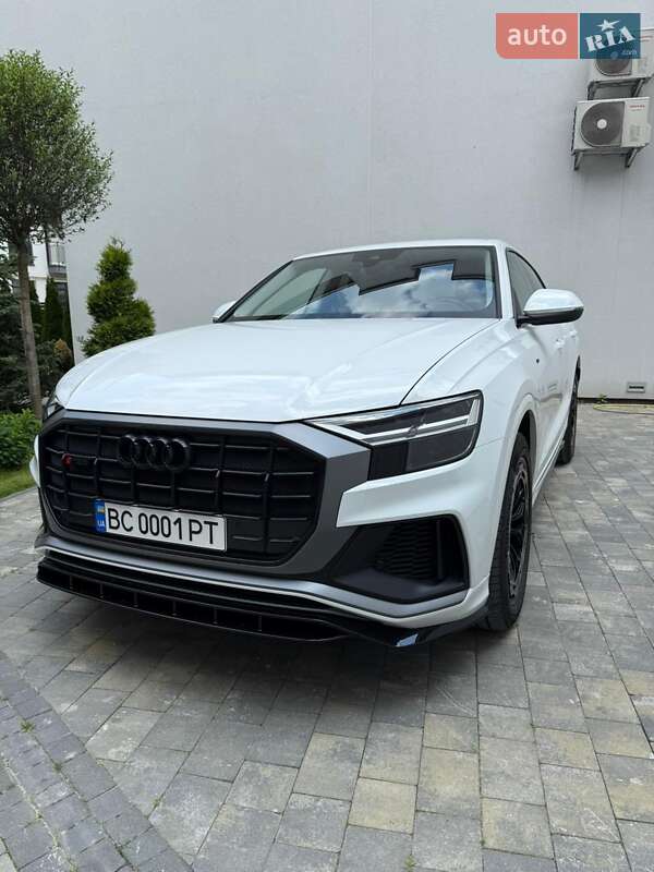 Audi Q8 (2018)