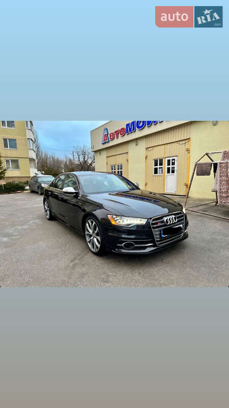 Audi S6 (2012)