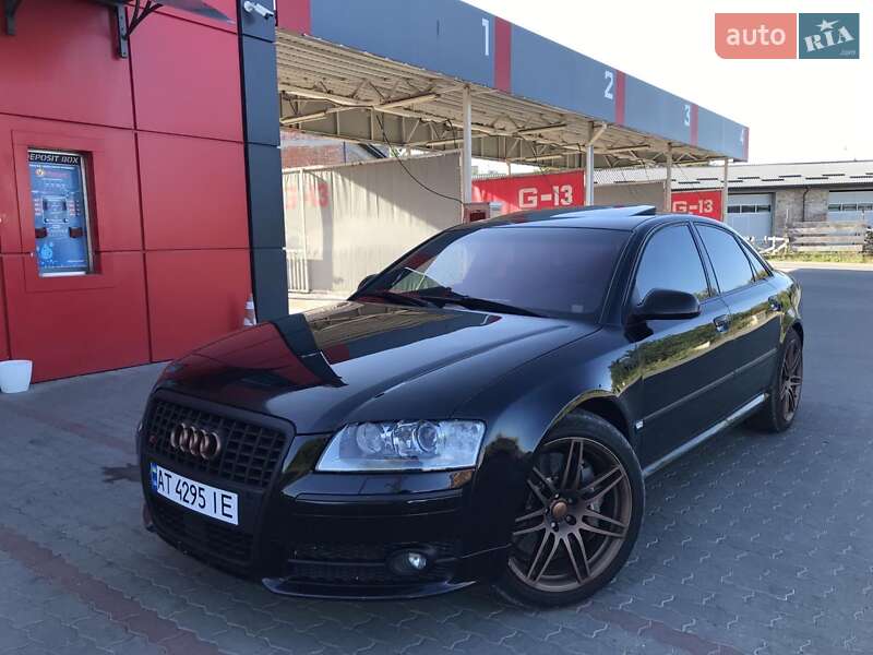 Audi S8 (2007)