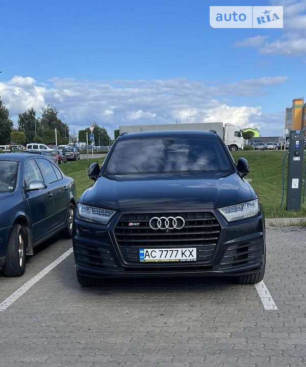 Audi Sq7 (2018)