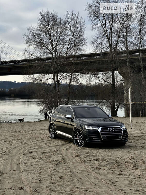 Audi Sq7 (2018)