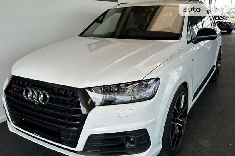 Audi Sq7 (2017)