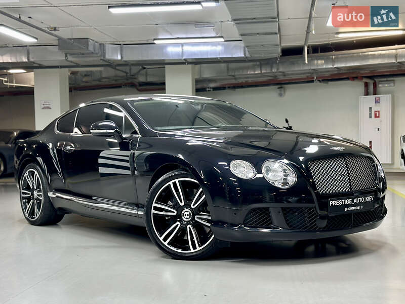 Bentley Continental gt (2011)