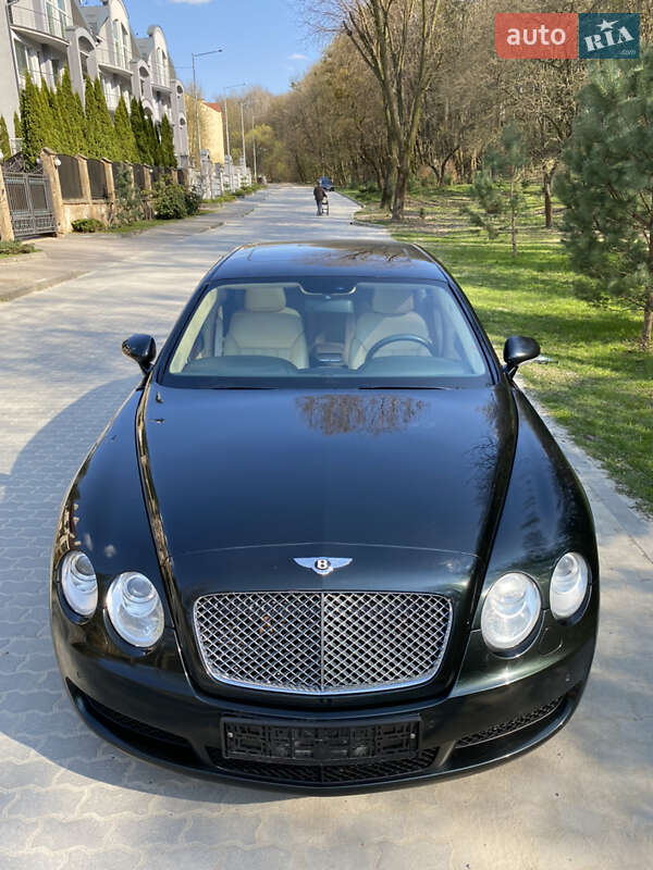Bentley Continental gt (2007)