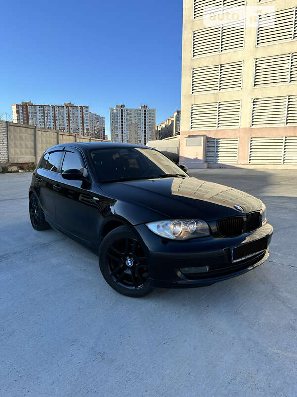 Bmw 1 series (2008)