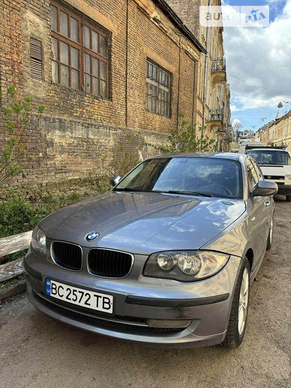 Bmw 1 series (2011)