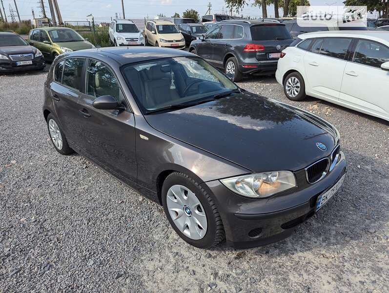 Bmw 1 series (2006)