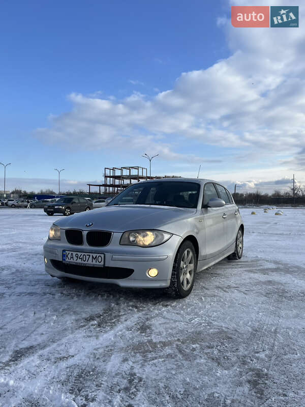 Bmw 1 series (2006)